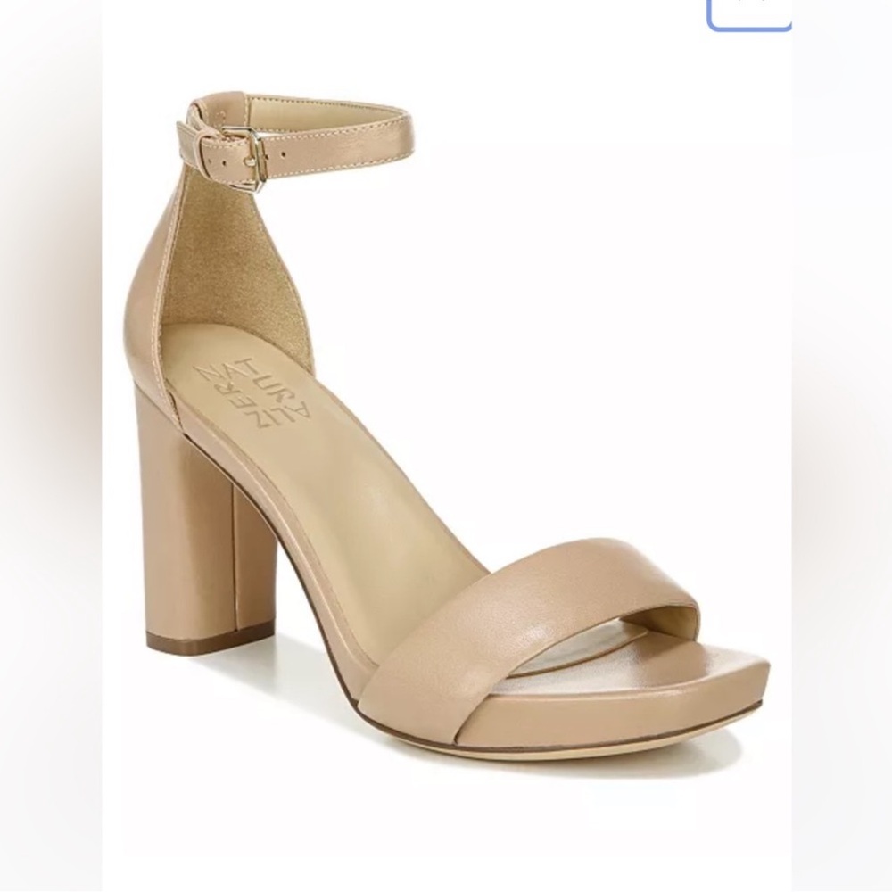Naturalizer Tan Heels with Chunky Block Heel and Open Toe Design